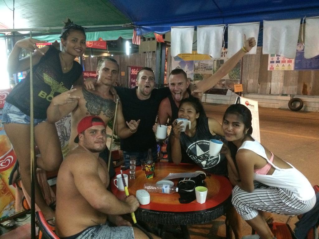 Asia Backpackers Pattaya Exterior photo